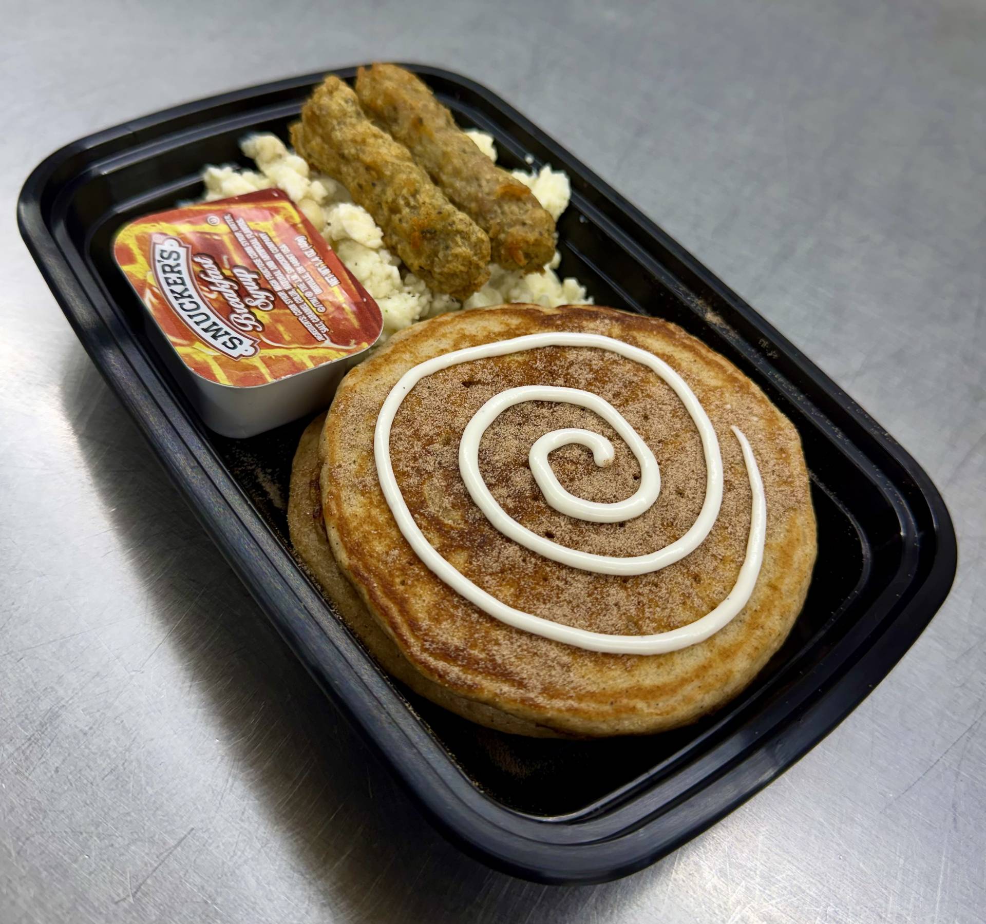 Cinnamon Roll Protein Pancakes