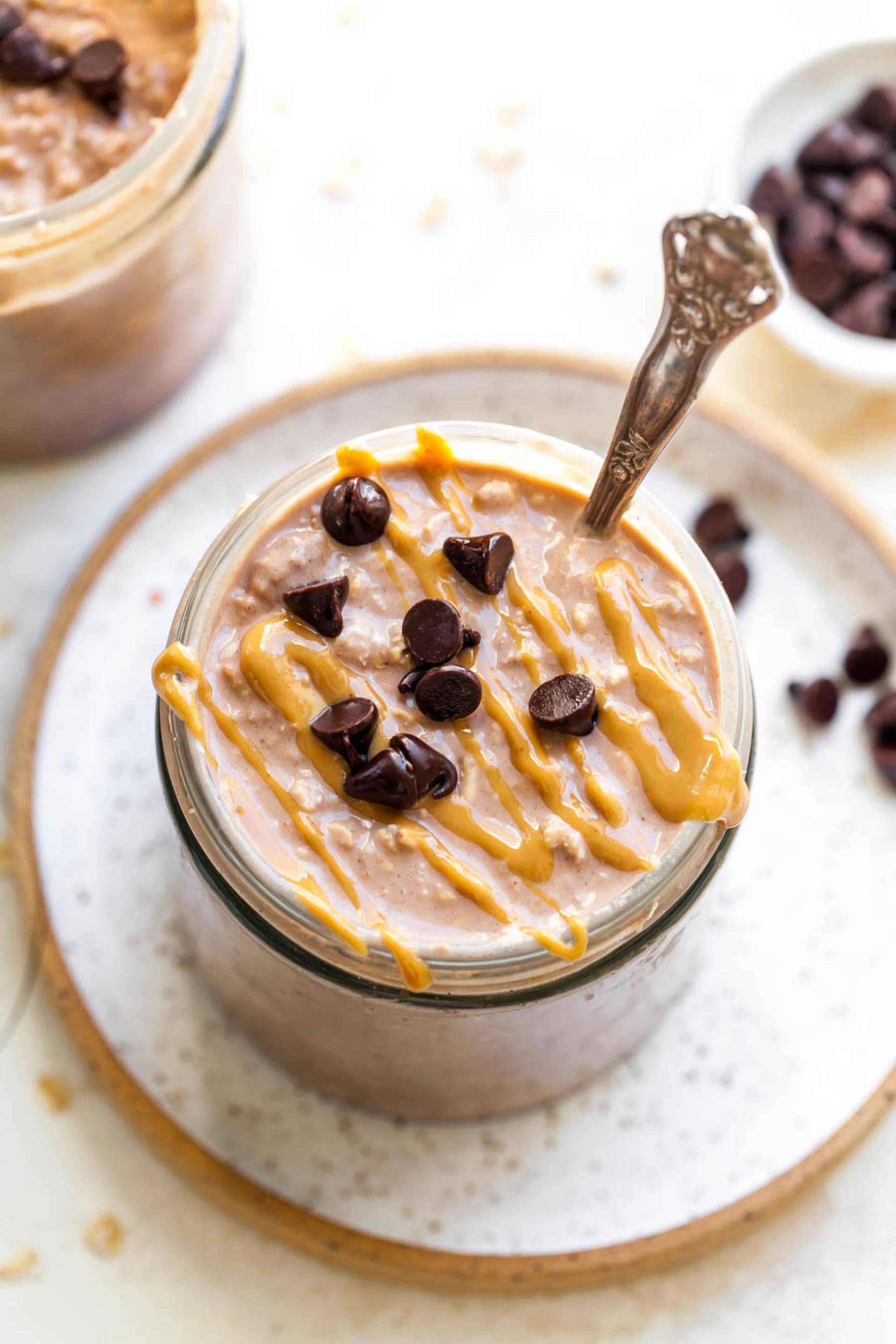 Dark Chocolate Chip PB Overnight Oats