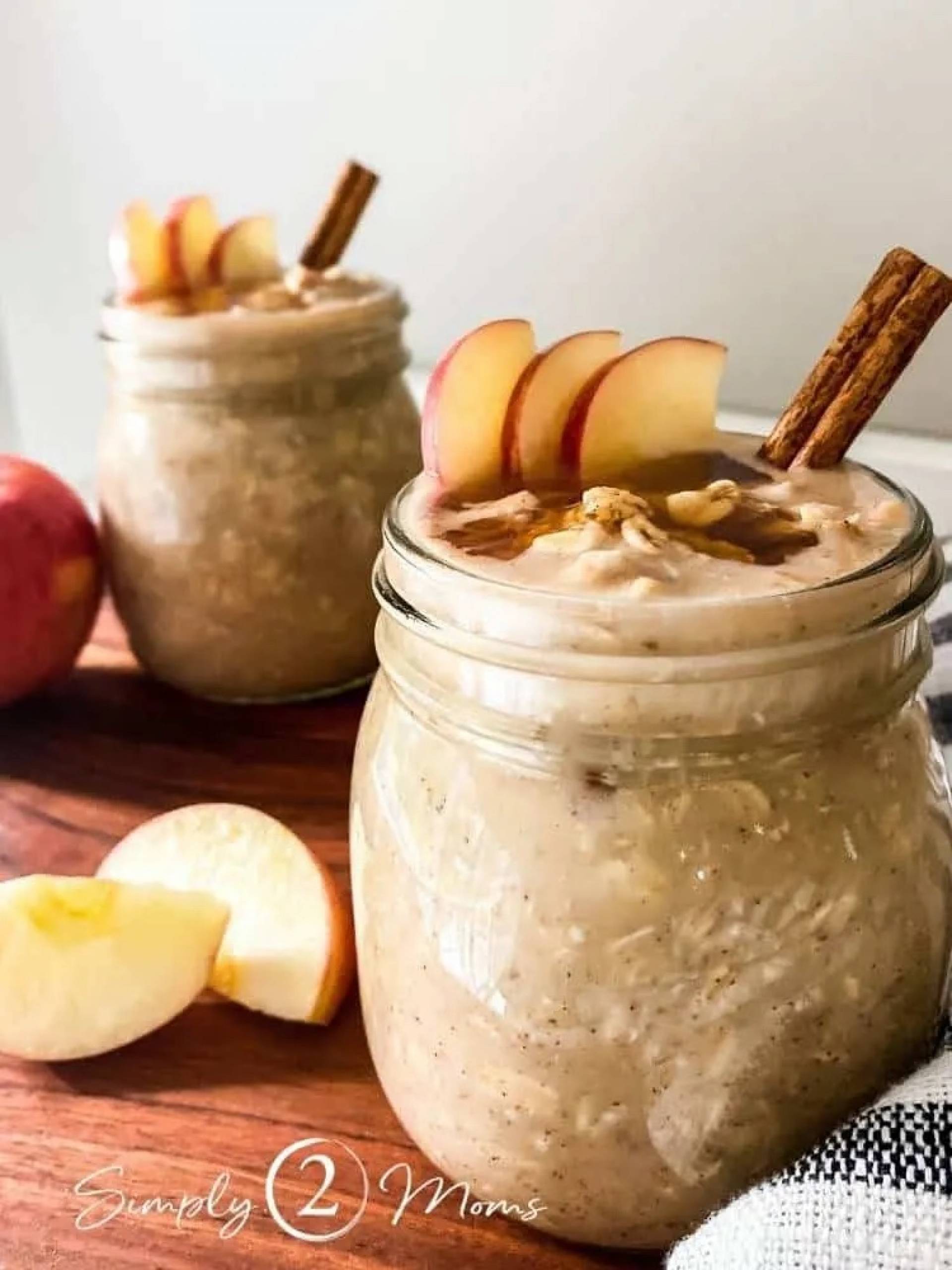 Salted Caramel Apple Overnight Oats